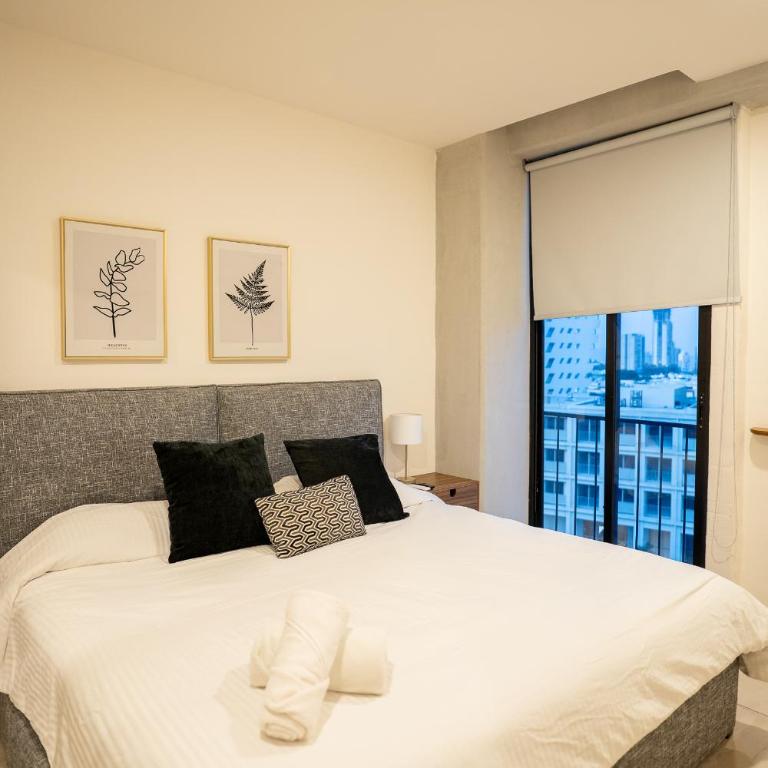 Nuevo Departamento Céntrico con Alberca y Parking - Apartamento de 2 dormitorios - 22
