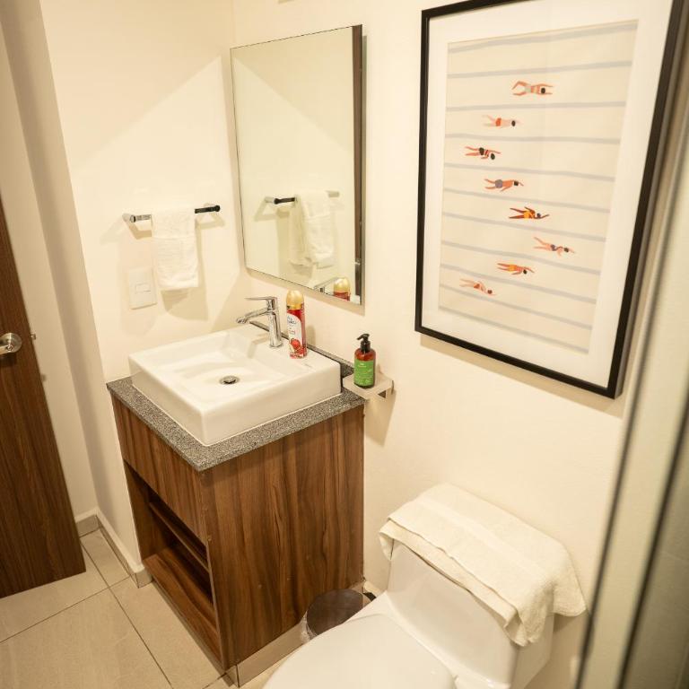 Nuevo Departamento Céntrico con Alberca y Parking - Apartamento de 2 dormitorios - 32