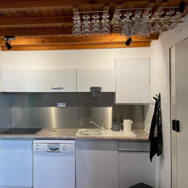 T3 climatisé à 50m de la mer en accès direct - Apartment mit 2 Schlafzimmern und Terrasse - 11