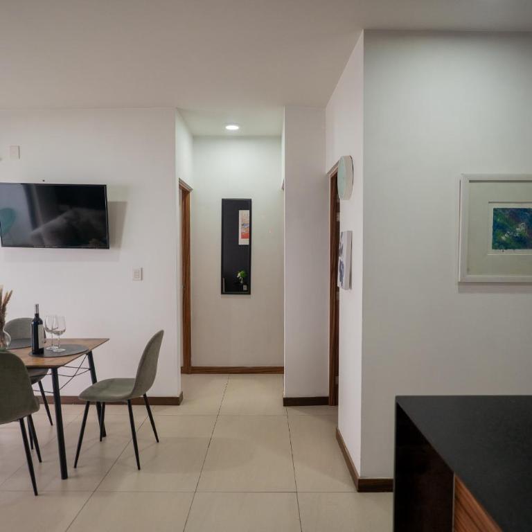Colonia Americana Patio privado King WiFi Cerca Chapultepec - Two-Bedroom Apartment - 16