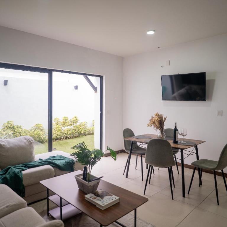 Colonia Americana Patio privado King WiFi Cerca Chapultepec - Two-Bedroom Apartment - 13