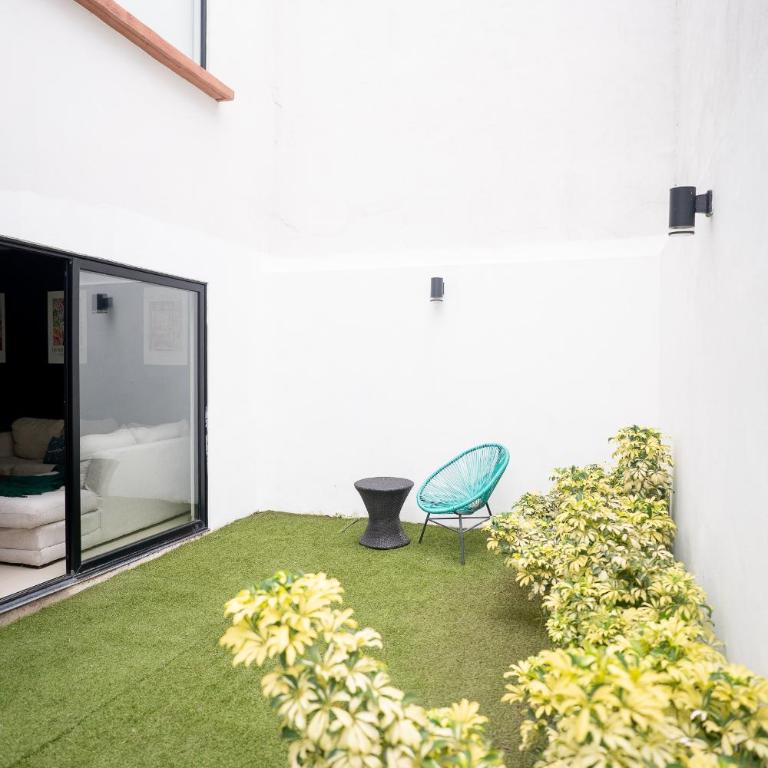 Colonia Americana Patio privado King WiFi Cerca Chapultepec - Two-Bedroom Apartment - 70
