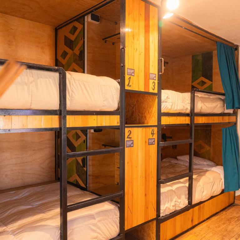 Supertramp Hostel Cusco - Cama en habitación compartida mixta de 4 camas - 1
