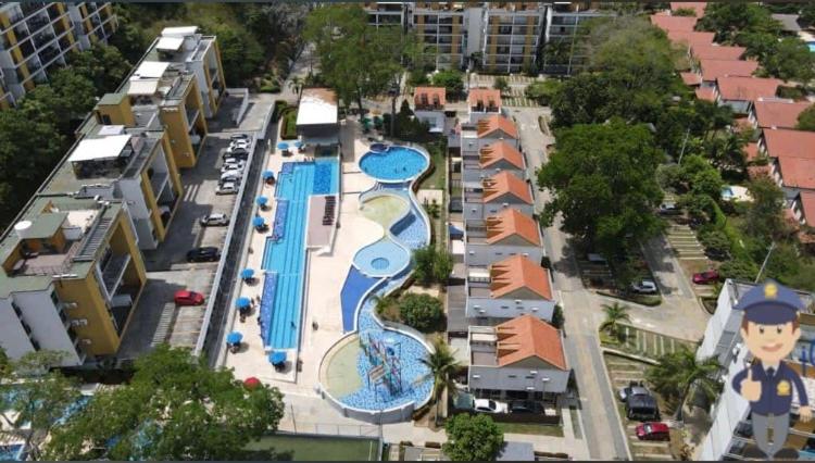 Casa Linda - Three-Bedroom Vacation Home - 4