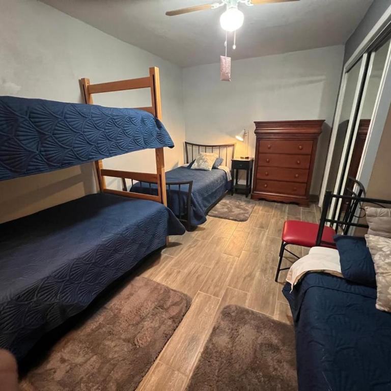 Tijuana Stay 1832 - Two-Bedroom House - 4
