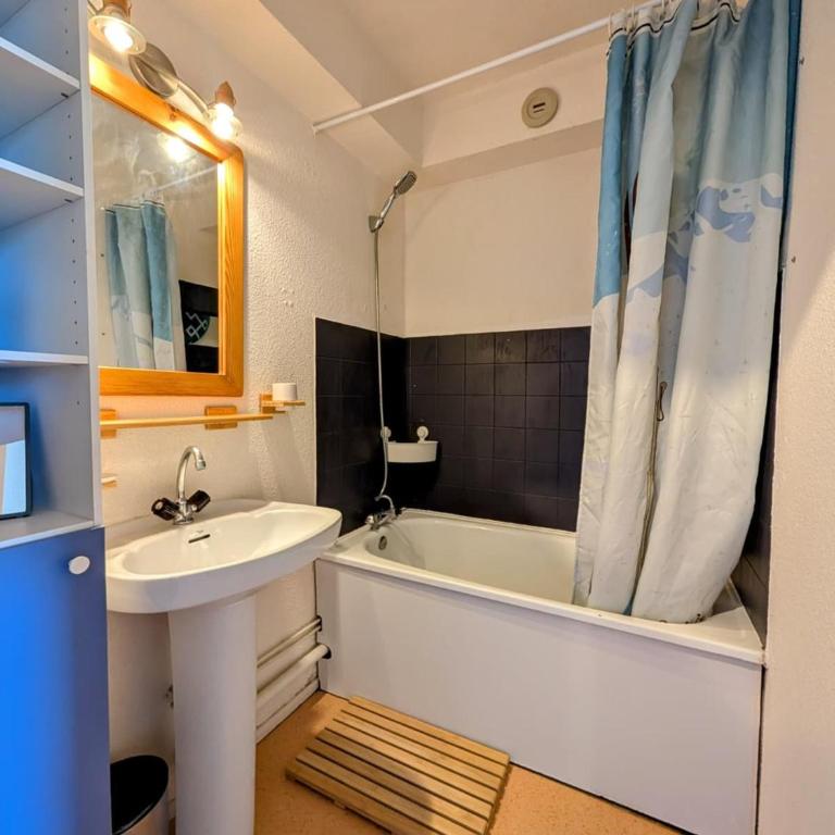 Studio 4 pers, Arc 2000, proche pistes - FR-1-411-991 - Estudio - 6