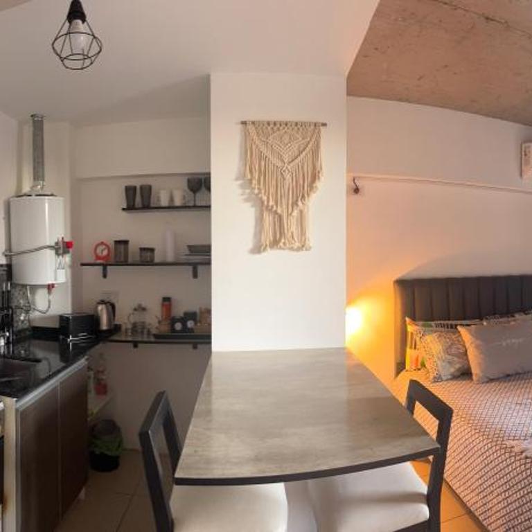 Montevideo Suites con Balcón - Studio Apartment with Queen Bed - 16