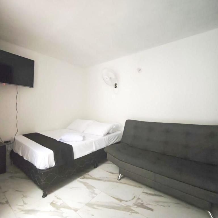 Casa Eclat - Triple Room - 2