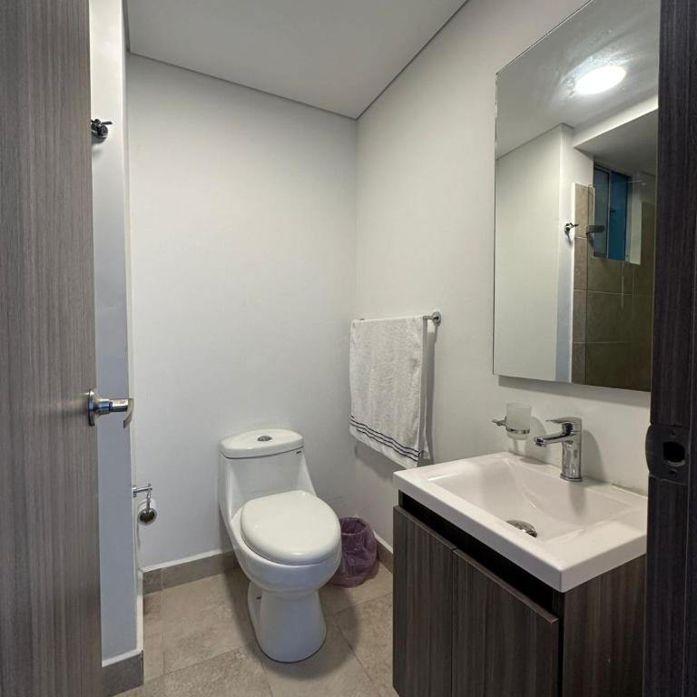 Apartamento cómodo en Conjunto residencial Castelo Cartagena - Two-Bedroom Apartment - 18