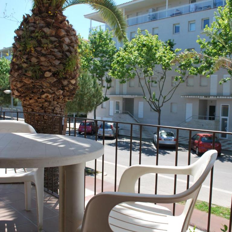 Apartamentos Les Palmeres - Apartamento de 2 dormitorios (4 adultos) - 2