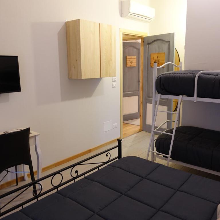 Rooms Maison 3 Magnoni - Quadruple Room with Private Bathroom - 3