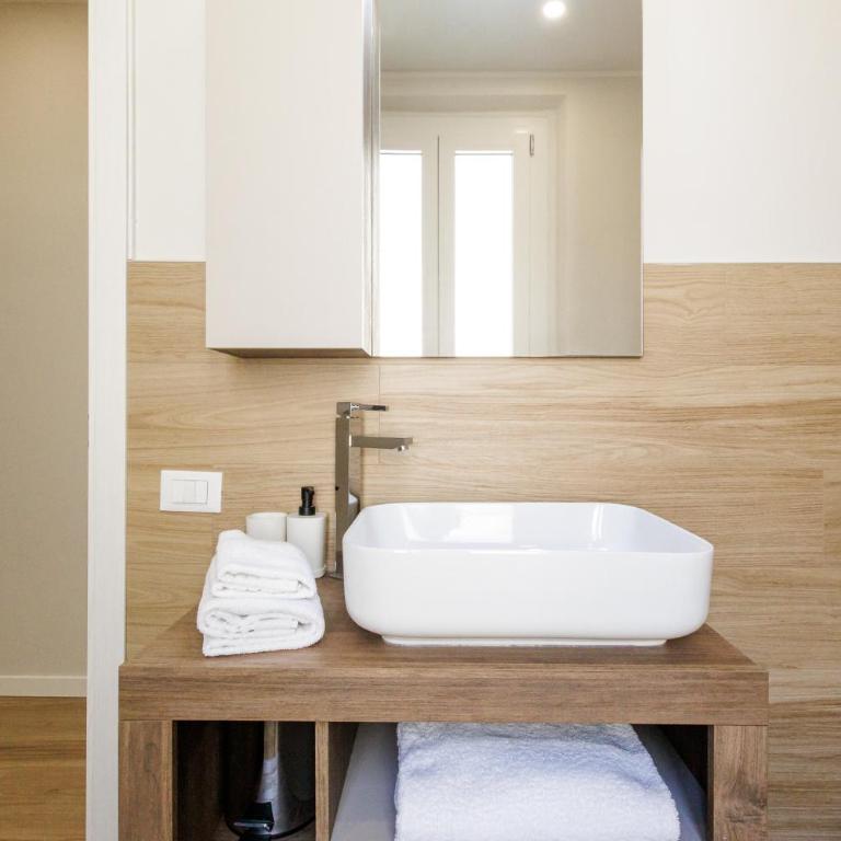 Casa Valentina - WiFi Train Station Parking - Appartamento con 2 Camere da Letto - 49