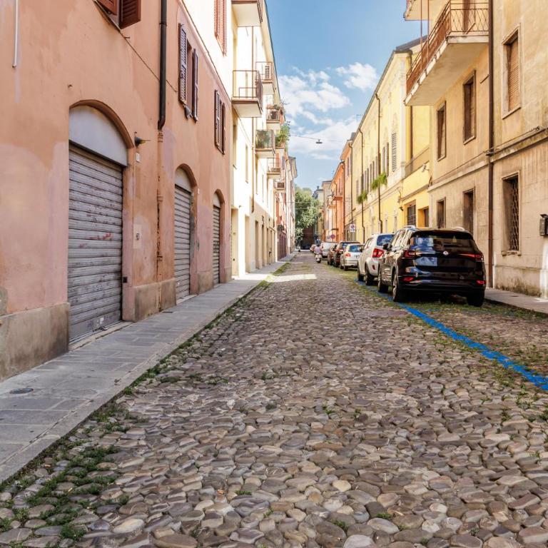 Casa Valentina - WiFi Train Station Parking - Appartamento con 2 Camere da Letto - 56
