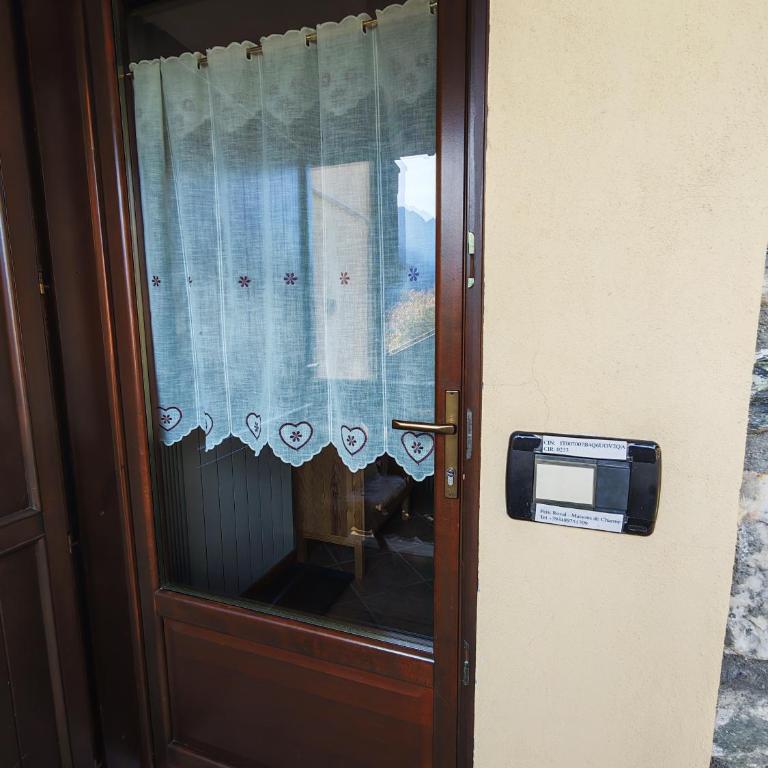 Petit Royal - Maisons de Charme Valle d'Aosta - Appartamento per 6 persone - con Balcone, Giardino e Soppalco - Appartamento con 2 Camere da Letto - 43