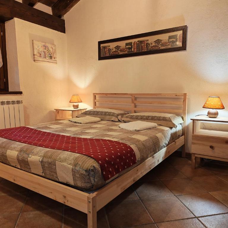 Petit Royal - Maisons de Charme Valle d'Aosta - Appartamento per 6 persone - con Balcone, Giardino e Soppalco - Appartamento con 2 Camere da Letto - 44