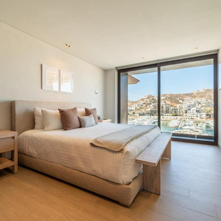 Capitalia 4BR Duplex Terrace & Space to Breathe - Apartamento - 3