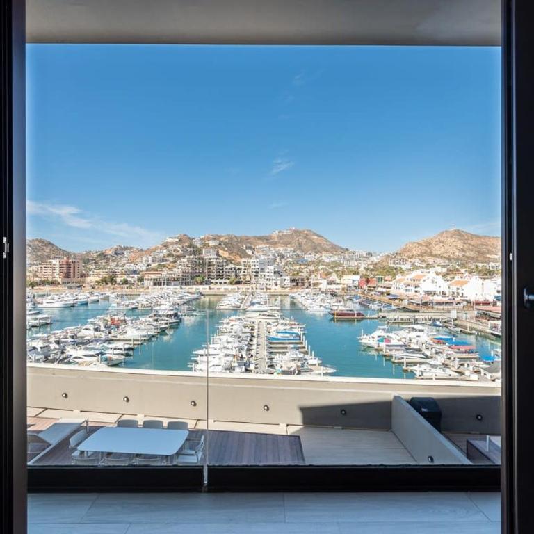 Capitalia 4BR Duplex Terrace & Space to Breathe - Apartamento - 12