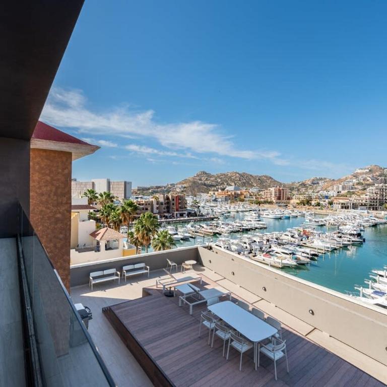 Capitalia 4BR Duplex Terrace & Space to Breathe - Apartamento - 18