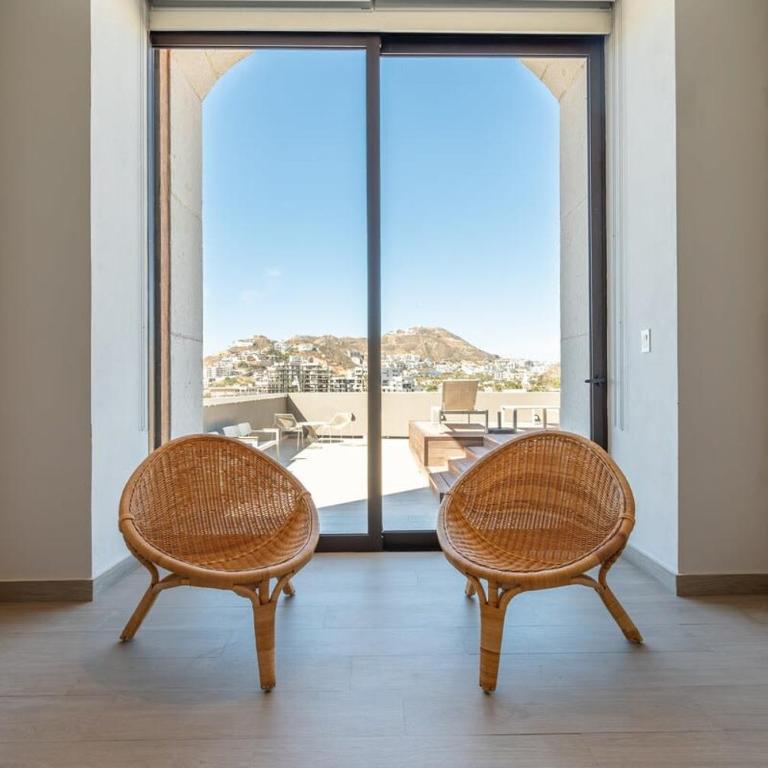 Capitalia 4BR Duplex Terrace & Space to Breathe - Apartamento - 30