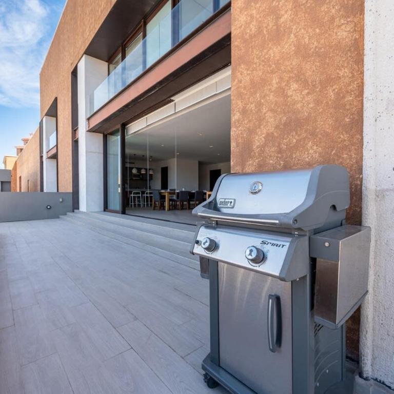 Capitalia 4BR Duplex Terrace & Space to Breathe - Apartamento - 38