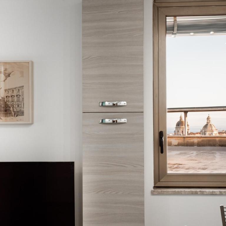 ALMA Catania - One-Bedroom Apartment with View - 5