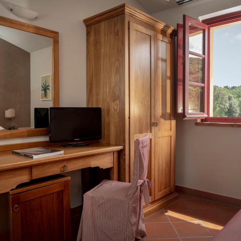 Hotel & Restaurant Casolare Le Terre Rosse - Camera Matrimoniale Classic - 1