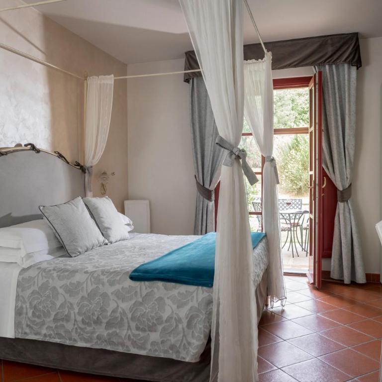 Hotel & Restaurant Casolare Le Terre Rosse - Camera Matrimoniale Superior - 3