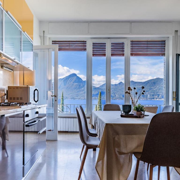 Exclusive Lake Garda Apartments with Pool and view - Appartement Supérieur avec Balcon - 40