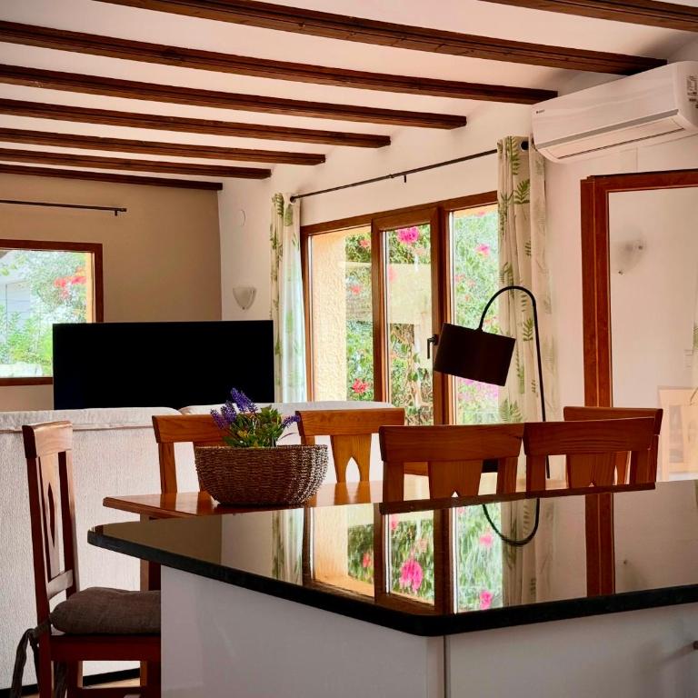 Redland by Sun & Sea Homes - Villa Deluxe - 2