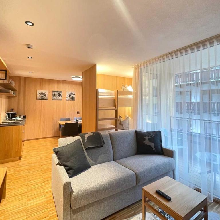 Quality Hosts Arlberg - ALPtyrol "die Sennerei" - One-Bedroom Apartment with Sauna and Balcony (Sonnenwald) - 1
