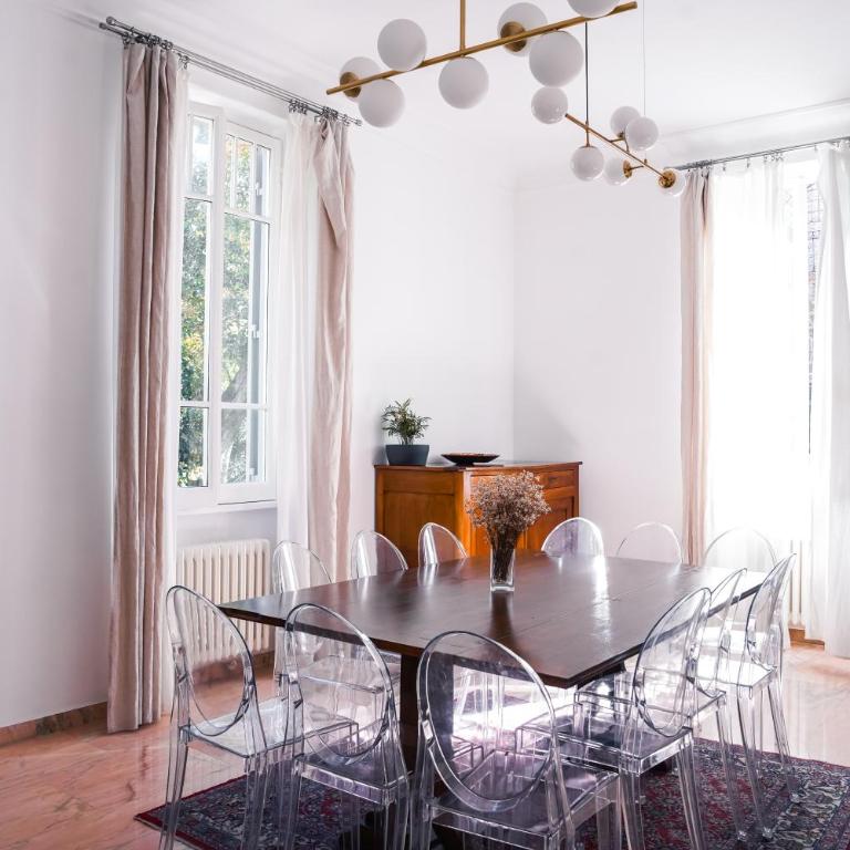 VILLA LINA - sky earth liberty villa - 5 min from tube - Villa - 84
