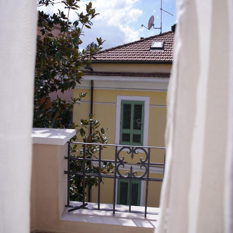 VILLA LINA - sky earth liberty villa - 5 min from tube - Villa - 39