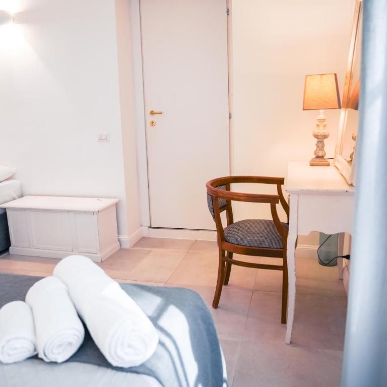 VILLA LINA - sky earth liberty villa - 5 min from tube - Villa - 58