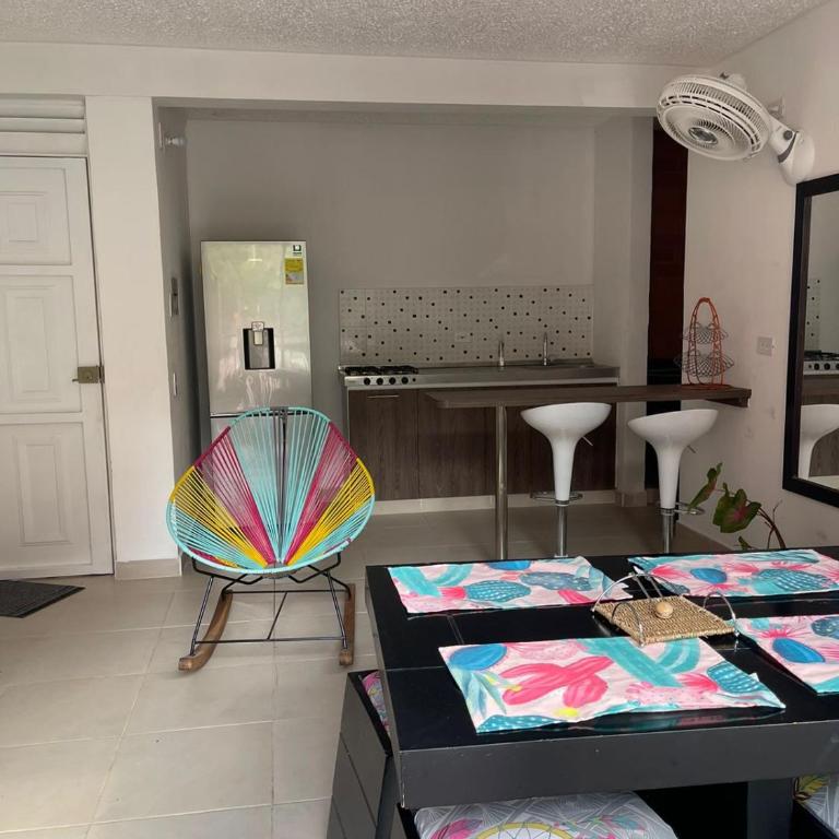 Apartamento en clima caliente - Three-Bedroom Apartment - 9