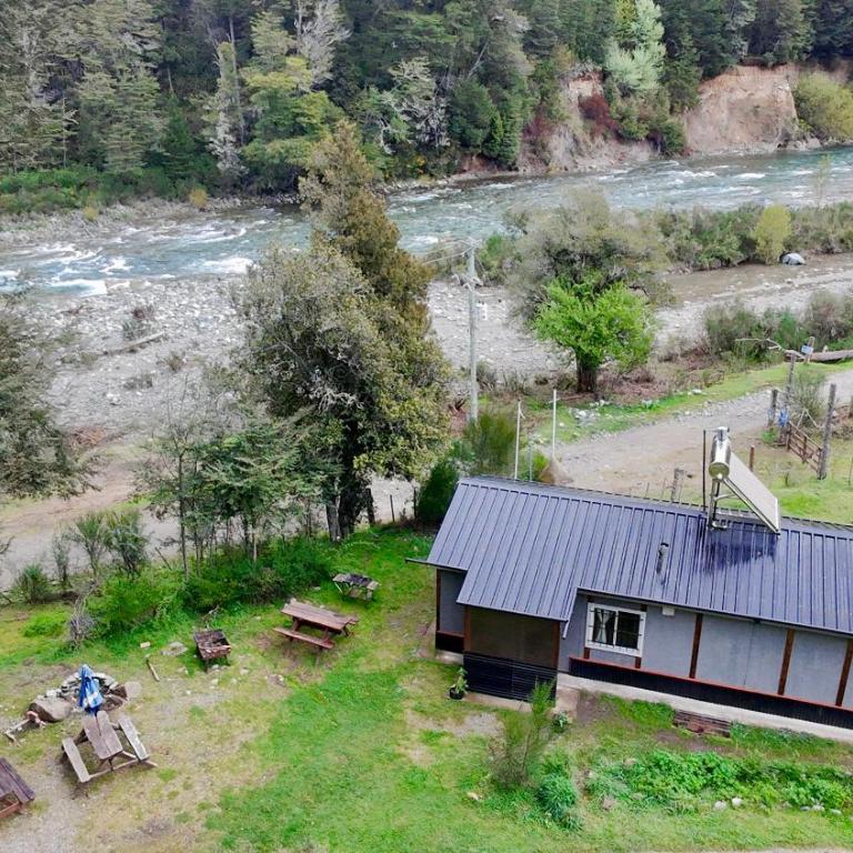 Cabaña en Rio Azul Campo Base - Two-Bedroom House - 1