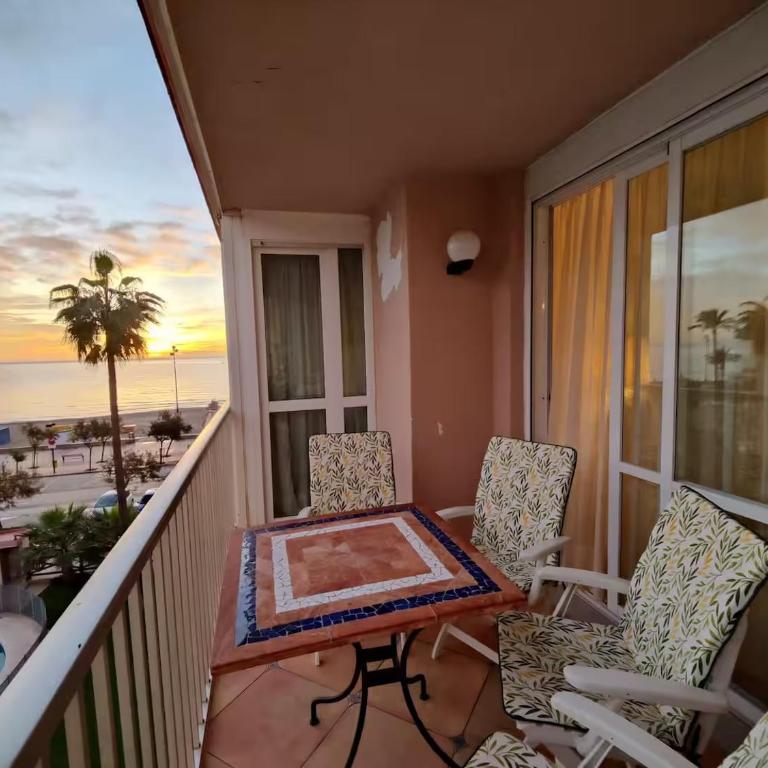 3 Bedroom Apartment by the Beach Line, Porlamar - Apartamento de 3 dormitorios - 14