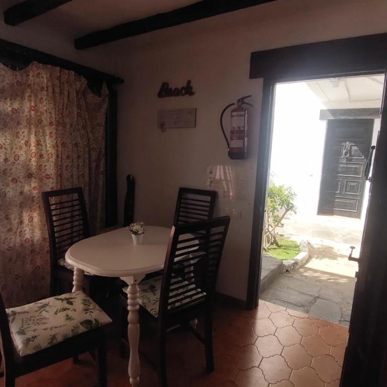 Los Arpones 5 - Apartamento con vistas a la piscina - 70