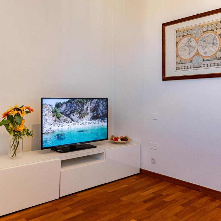Hostly-Suite le Maioliche-Charme in Town Center - Appartamento Deluxe - 5