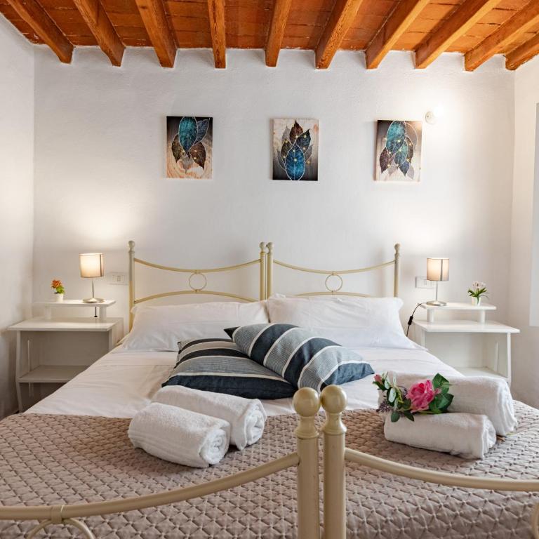 Hoslty-Suite l'Arancio-Enjoy the Historical Center-Brand new Shower - Appartamento Deluxe con 1 Camera da Letto - 37