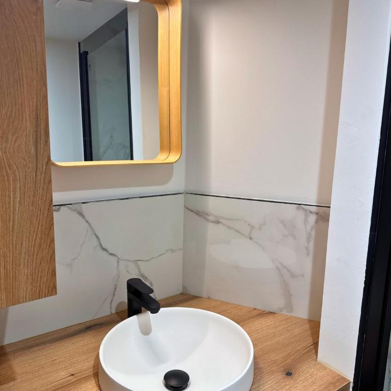 Cocon - Hyper Centre - Clim - Wifi - Appartement 1 Chambre - 18