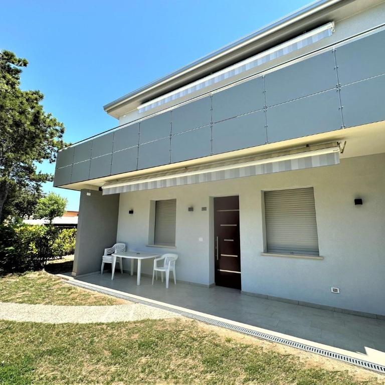 Bright flat with shared pool - Apartment - 1