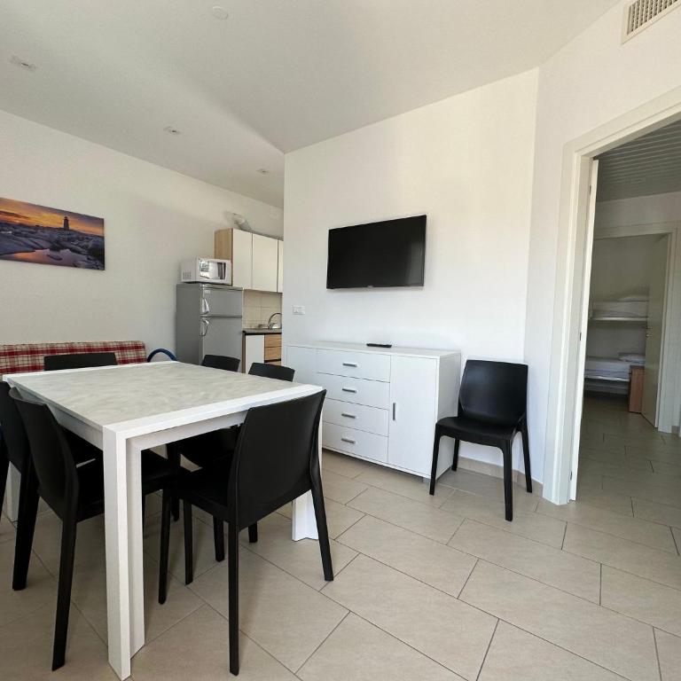 Great and bright flat with pool - Appartamento - 1