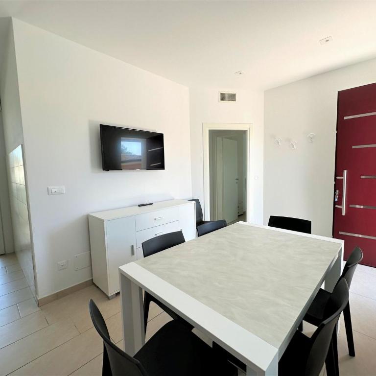 Great and bright flat with pool - Appartamento - 4