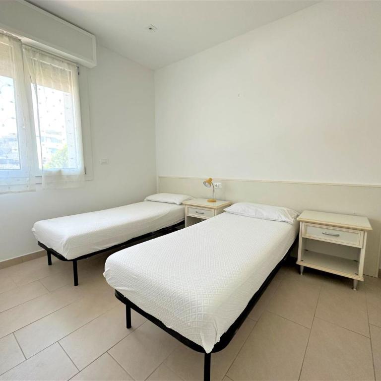 Great and bright flat with pool - Appartamento - 6