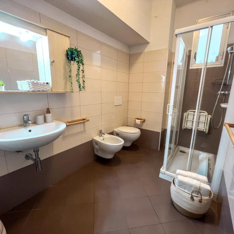 Phoenix Apartment Via Giolitti 14 Rif A809 - Apartment - 41