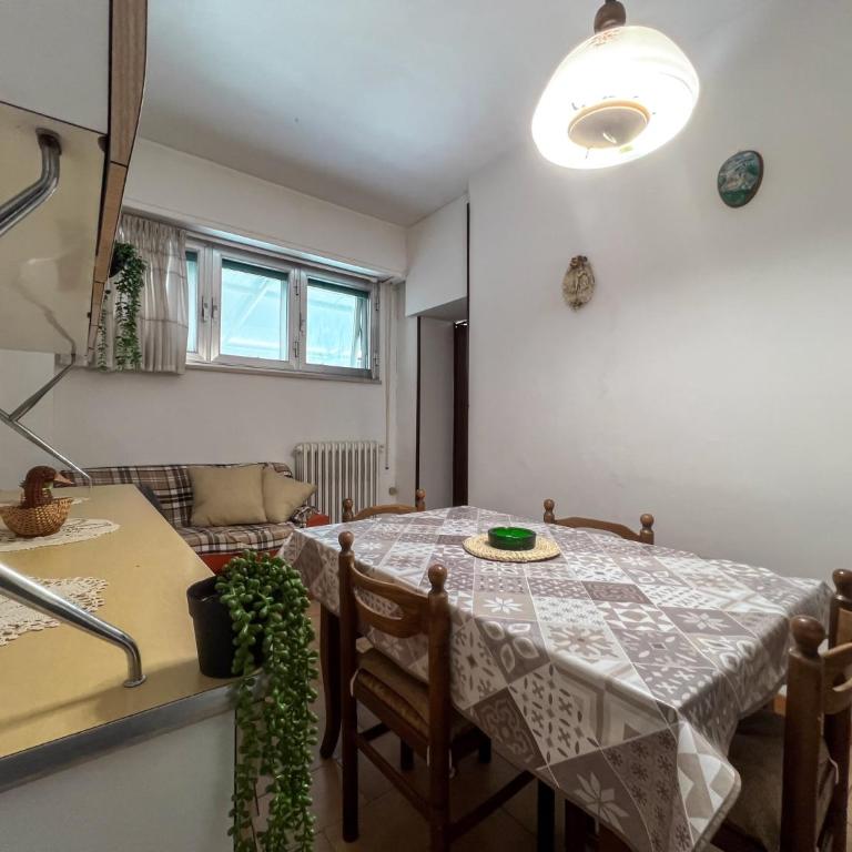Phoenix Apartment Via Giolitti 14 Rif A809 - Apartment - 14
