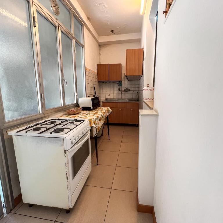 Phoenix Apartment Via Giolitti 14 Rif A809 - Apartment - 11