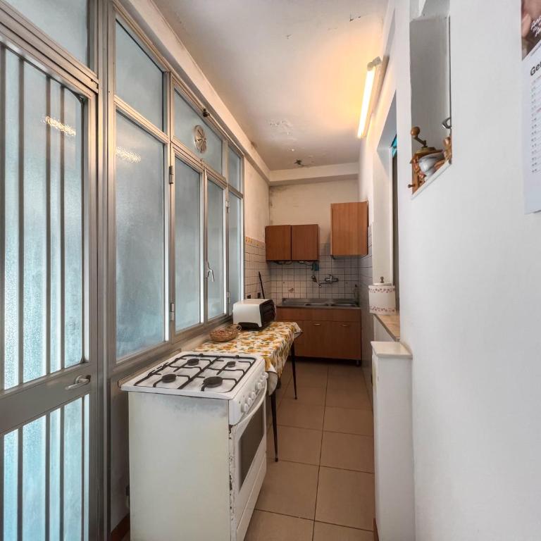 Phoenix Apartment Via Giolitti 14 Rif A809 - Apartment - 10