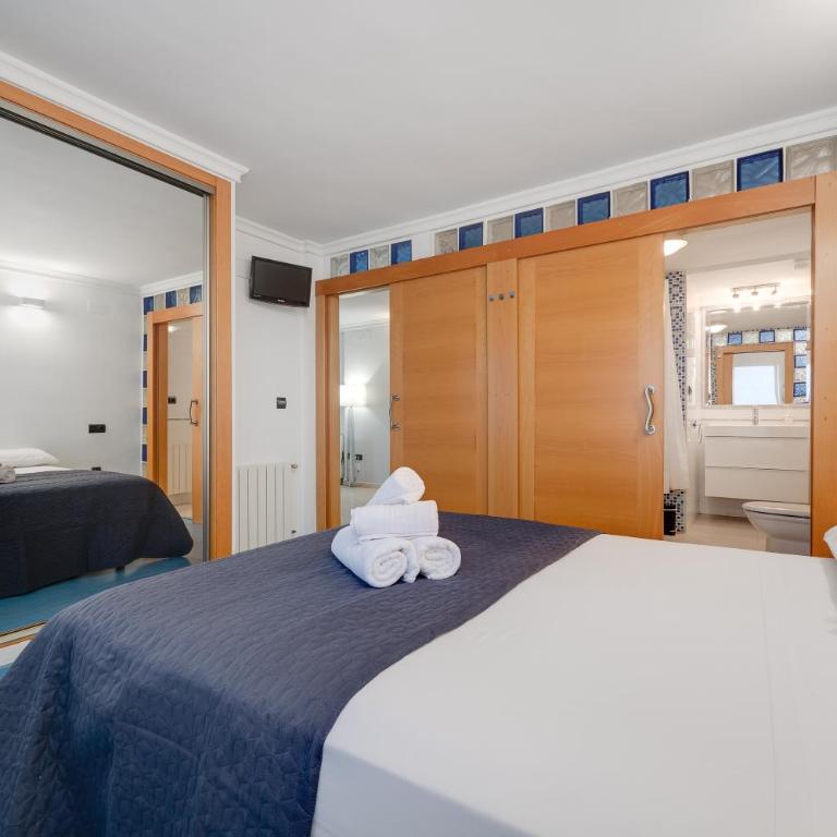 HB Apartments - Torre Vista al Mar - Three-Bedroom Standard Apartment - 30