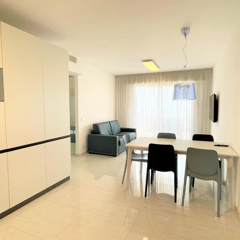 Apartment in a prime seafront location - Apartment - 8